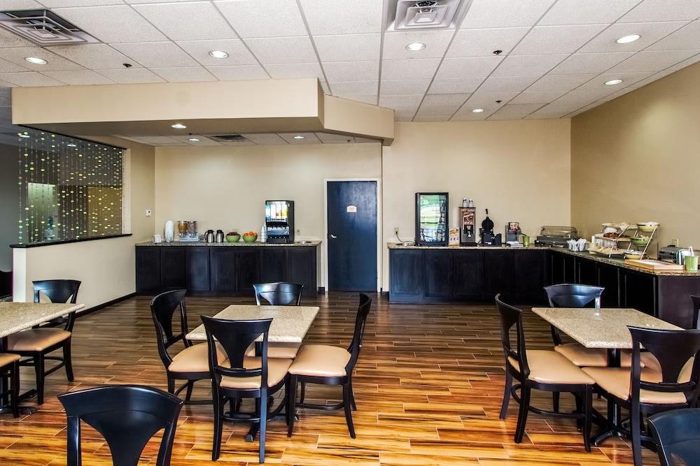 Quality Inn & Suites Moline - Quad Cities Esterno foto