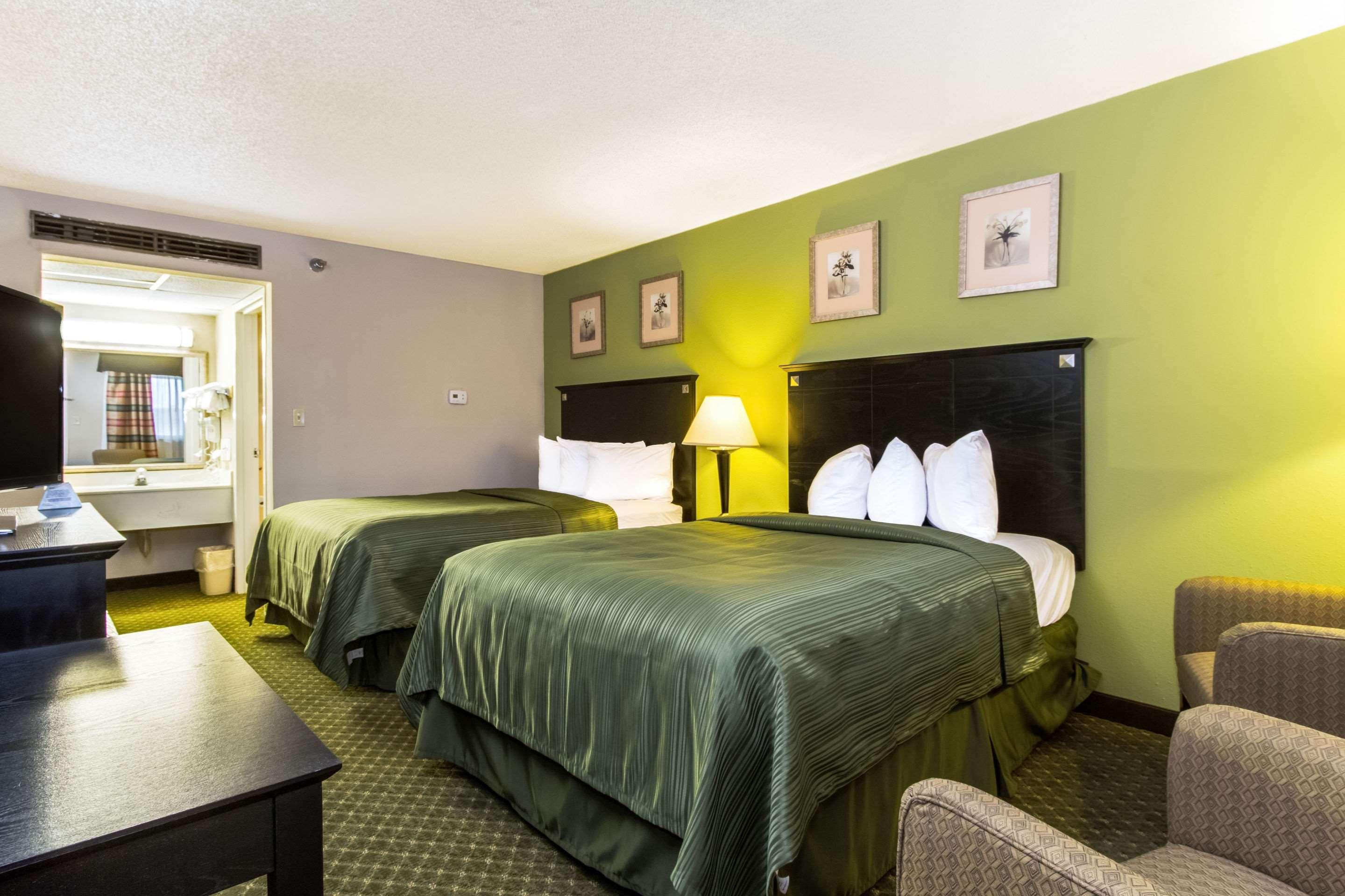 Quality Inn & Suites Moline - Quad Cities Esterno foto