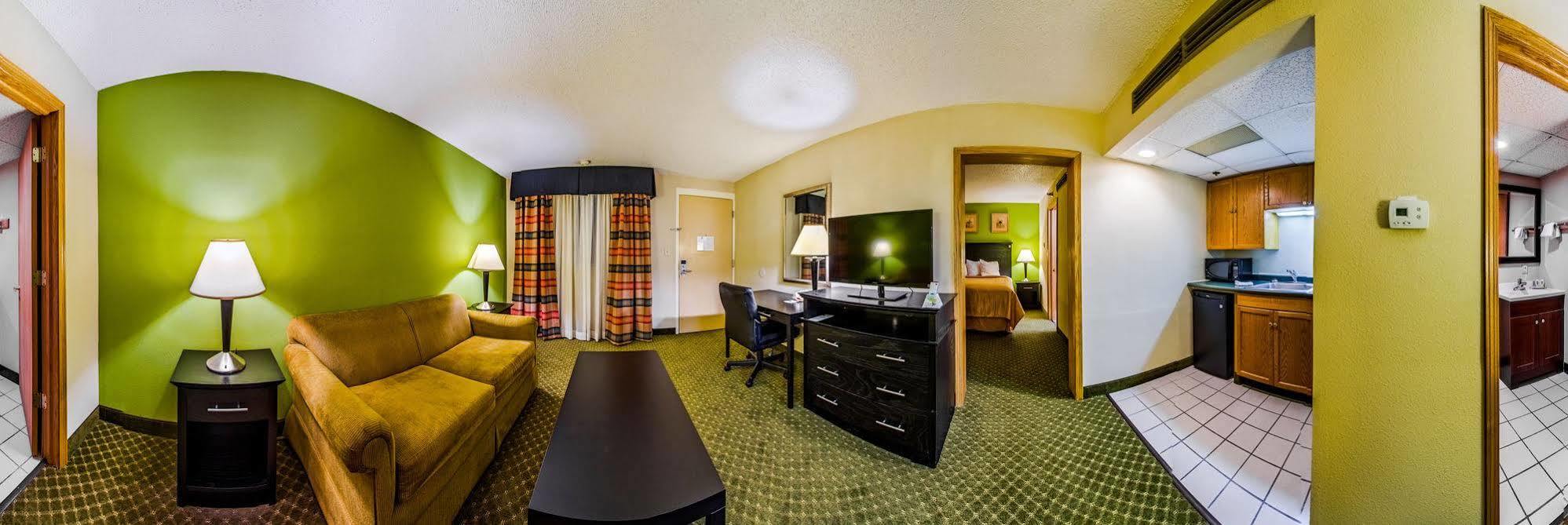 Quality Inn & Suites Moline - Quad Cities Esterno foto